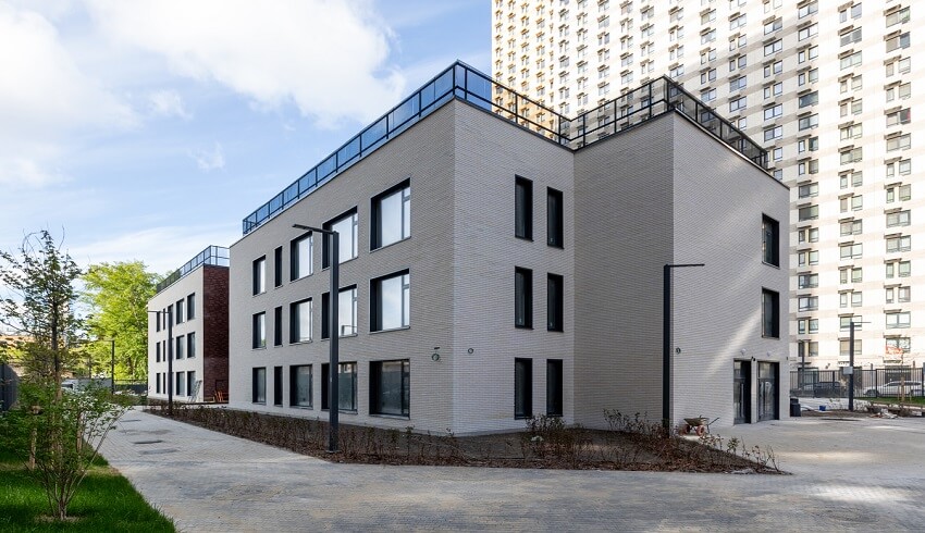 жк Михайловский парк. детский сад. май 2025