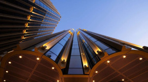 Топ ЖК премиум-класса: выручка застройщиков упала на 26%, но лидеры не сдают позиций