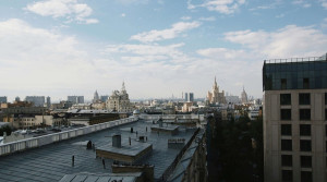 Как число соседей по площадке зависит от класса жилья